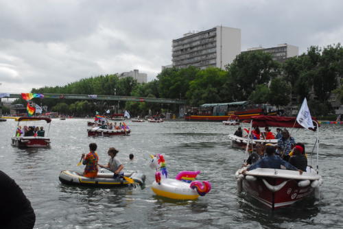 Avec les Dégommeuses, la Pride ne tombe pas à l'eau